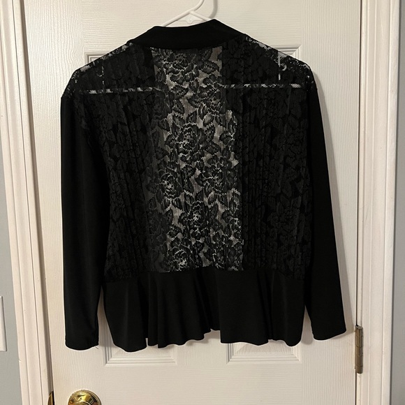 Michelle Lynn Size M Lace Back Open Front Ruffle Cardigan - Picture 4 of 10